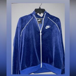 Nike Sweater